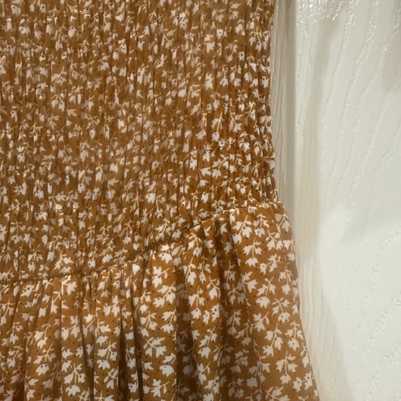 Midi Smocked Tiered Floral Women's dress - Picture 5 of 5